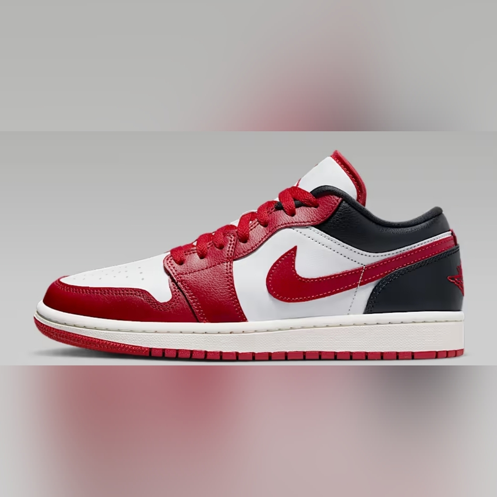 Air Jordan 1 Low Sneakers UNISEX
